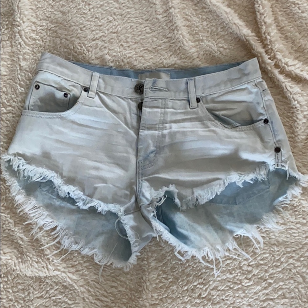 Oneteaspoon Jean shorts, very light blue wash